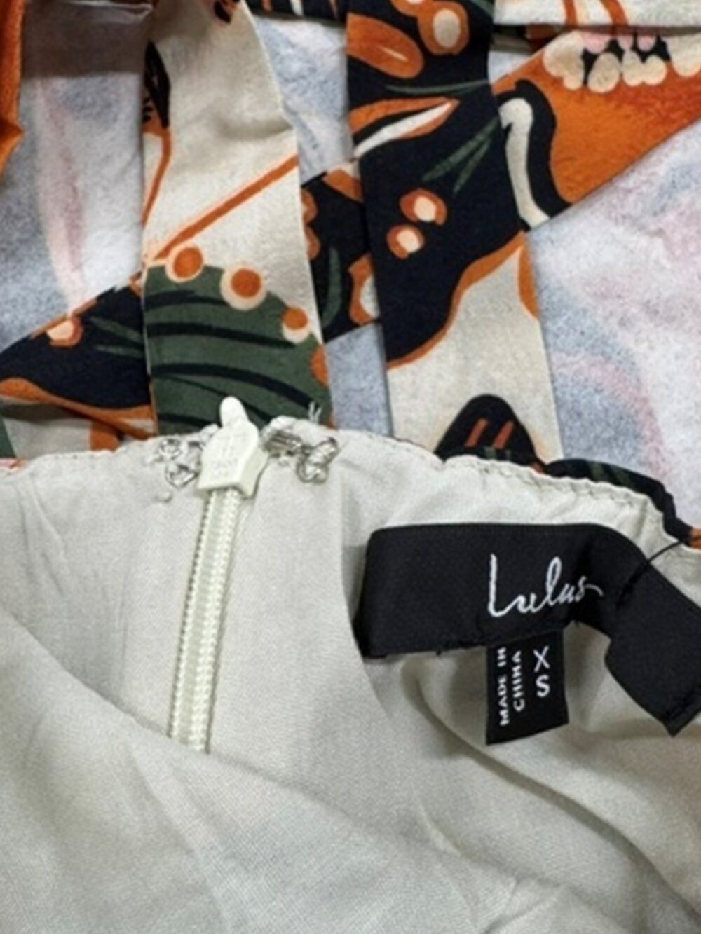 Lulus Siyanda Beige Multi Floral Faux-Wrap Mini Dress NWT - Picture 12 of 14